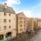 Charming Old Town 2 Bed Apt, 2mins from Royal Mile