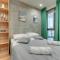 Grand Apartments - Garden Gates Studio
