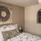 Chalet Spitzhorn - Your Peak Getaway - Private Terrasse & gratis Parkplatz