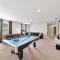 Luxury New Villa near Disney with pool 6bedrooms