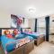 Luxury New Villa near Disney with pool 6bedrooms
