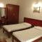 Hotel Gnanam