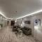 Veliton Hotel