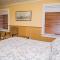 Salt Spring Inn
