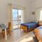 VILLA ALICIA with priv pool, beautiful garden and shady veranda- 5 min to the beach