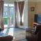 Fishtail House - Stylish Apartments minutes from the sea