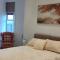 Fishtail House - Stylish Apartments minutes from the sea