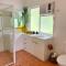 Garreembee 1770 House