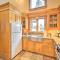 Serene Sun Valley Home with Hot Tub and Mtn Views - 太阳谷