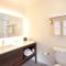 Holiday Inn & Suites Detroit - Troy by IHG