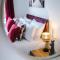 Pristine 2-bed house in Chester by 53 Degrees Property, ideal for Families & Small groups, Great Location - Sleeps 6 - Hough Green