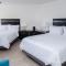 Holiday Inn Resort Grand Cayman, an IHG Hotel - George Town