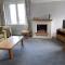 Postmans Rest, second floor apartment, Lynmouth with private parking