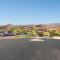 Par 4 Blue Star by VillaGranCanaria
