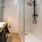 M15 Apartment