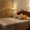 hostal Decerca Prádena
