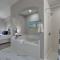 Condo with Pool Access 4 Mi to Disney!