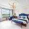 WHITE HOTEL