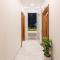 WHITE HOTEL
