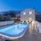 Villa Arbareto with heated swimming pool - Srinjine