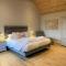 Osprey Lodge 8 with Hot Tub