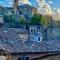 Stylish Umbrian apartment garden pool nr Orvieto