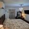 Holland Farmhouse Inn B&B