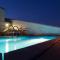 Pavi Apts Ljubljana - Private Rooftop Swimming pool