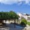 Elegant Villa in Granada with Pool and Garden - Granada