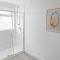 BOURNECOAST - Stylish Flat with BALCONY - SEA VIEWS - 10 MIN WALK TO BEACH - PARKING - WIFI - FM8407