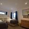 Flat 2 High Tide House - Stylish flat with large terrace and incredible sea views - Mortehoe