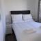 Fabulous 2 bedroom dog friendly chalet 5 min walk to beach, nr Gt Yarmouth & Norfolk Broads