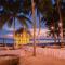 Hola Beach - Beach Club & Eco Glamping Resort - Ke Ga