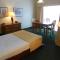 Hawthorn Extended Stay Hotel by Wyndham-Green Bay