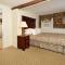 Yankee Peddler Inn