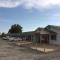 Super 7 Motel