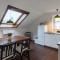 Top 98 qm Ferienwohnung im Allgäu, Balkon und Parkplatz