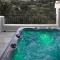 Villa Ventus, 40sqm private pool & hot tub! - Roussospítion