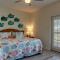 Dauphin Charm - GULF FRONT! Pet Friendly - wrap around porch with observation deck and outdoor seating home - 多芬岛
