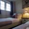 Acer Holiday Cottage Tideswell village Buxton Peak District by Rework Accommodation