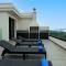 Phaedrus Living: Sea View Anna Residence 301