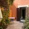 Rione Monti Studio Apt with private garden