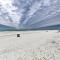 Breezy PCB Retreat with Direct Beach Access! - بنما سيتي بيتش