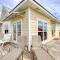 Villa Delphinus - Beachfront! and Pet Friendly! Feel the ocean breezed and hear the waves lapping right at your doorstep! home - Dauphin Island