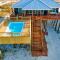 Blue Oasis - Private backyard beach - pool, hammocks, kayaks, even crab traps so you can catch dinner! home