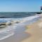Island Escape - Gulf Access and Pet Friendly - Plus AMAZING views from the CROWS NEST! home - Дофин-Айленд