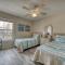 Rainbows End - GULF FRONT! Enjoy the sun on your shoulders while you laze on the deck, home - Dauphin Island