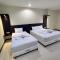 Crystal City Hotel