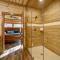The Nomi Lodge - Sleeps 28 - Gorgeous Rustic Cabin, Centrally Located, Tons of Amenities - Broken Bow