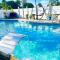 JUNGLE TO BEACH 4 R 3 BR Family and Pet Heated pool N Airport N Beach N Hard Rock - Форт-Лодердейл